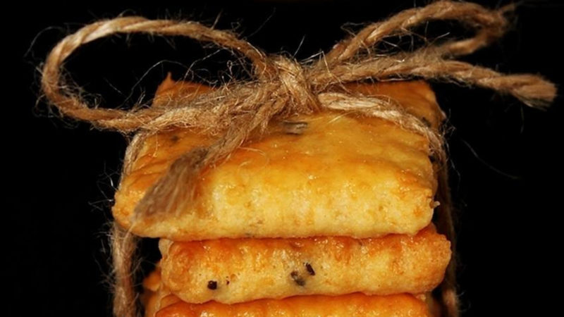 sós parmezános keksz