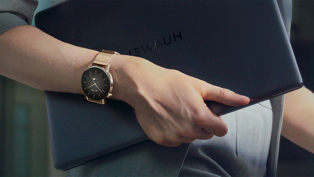 Az okos az új szexi: a HUAWEI okosórája divatot diktál (x)