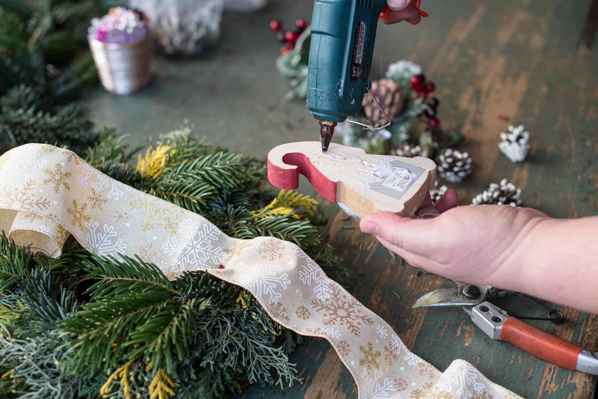 Karácsonyi kopogtató készítése lépésről lépésre