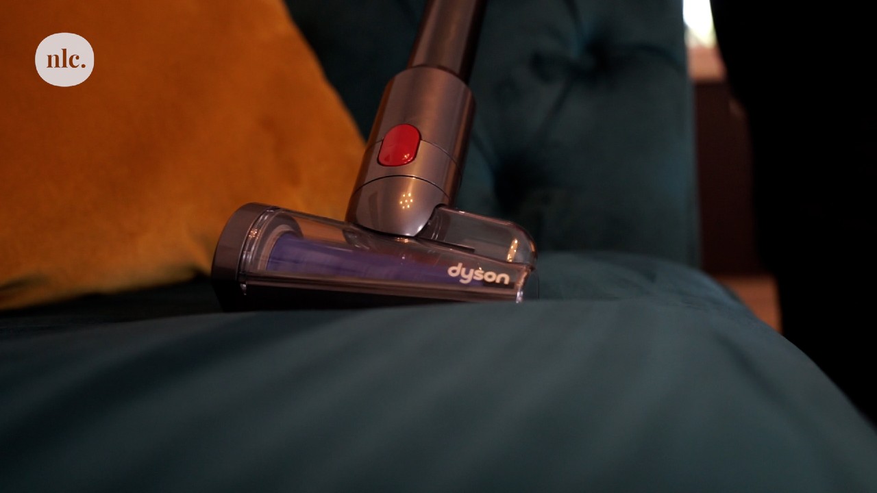 Pillanatok alatt újjávarázsolja a bútorkárpitot ez a speciális porszívófej.