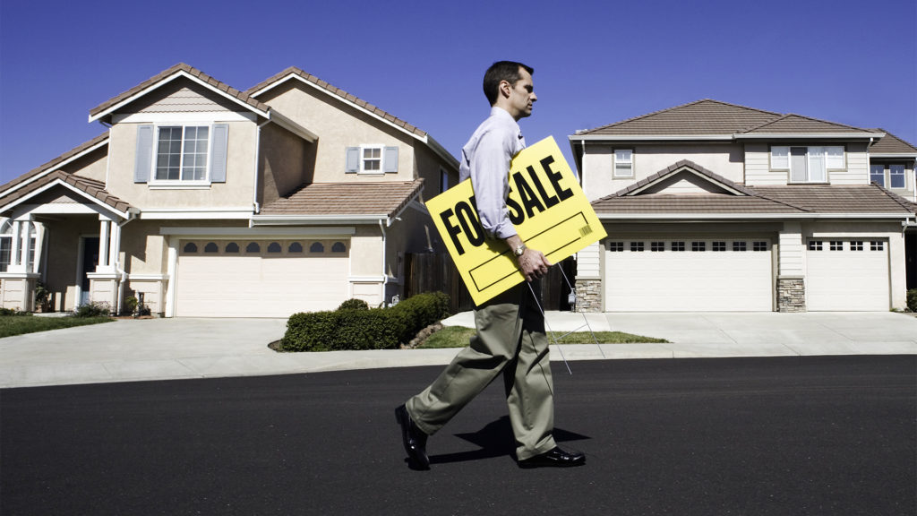 Saját magát árulta az utcán egy nigériai férfi