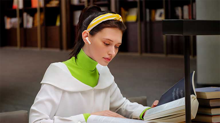 Huawei fülhallgató Advent nyereményjáték nyeremény