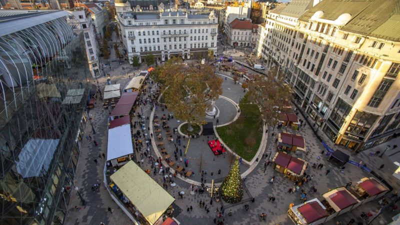 Vörösmarty téri Budapesti Adventi- és Karácsonyi Vásár. 