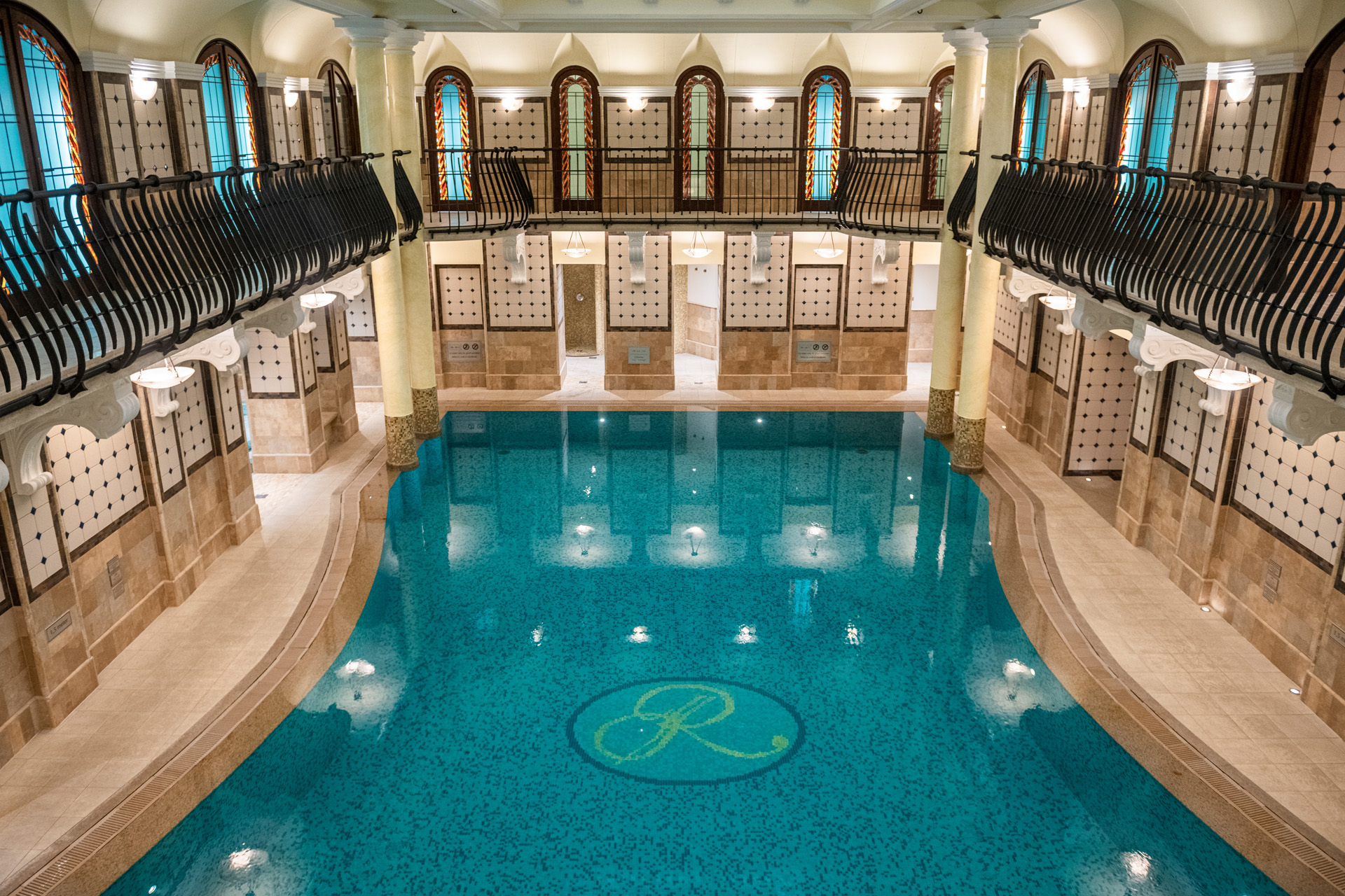 Hosszúlépés Budapesten