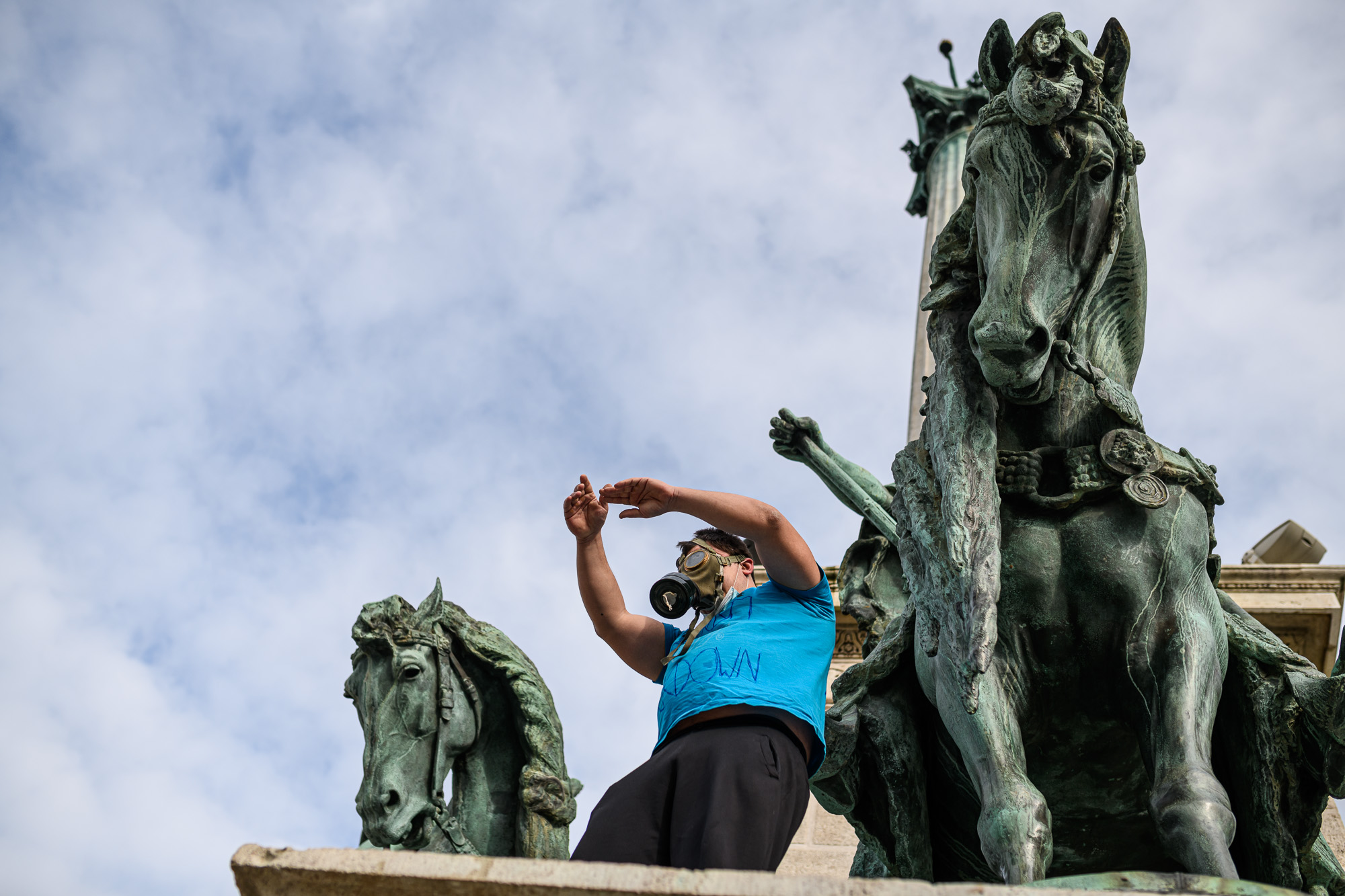 Vírustagadók tüntetése