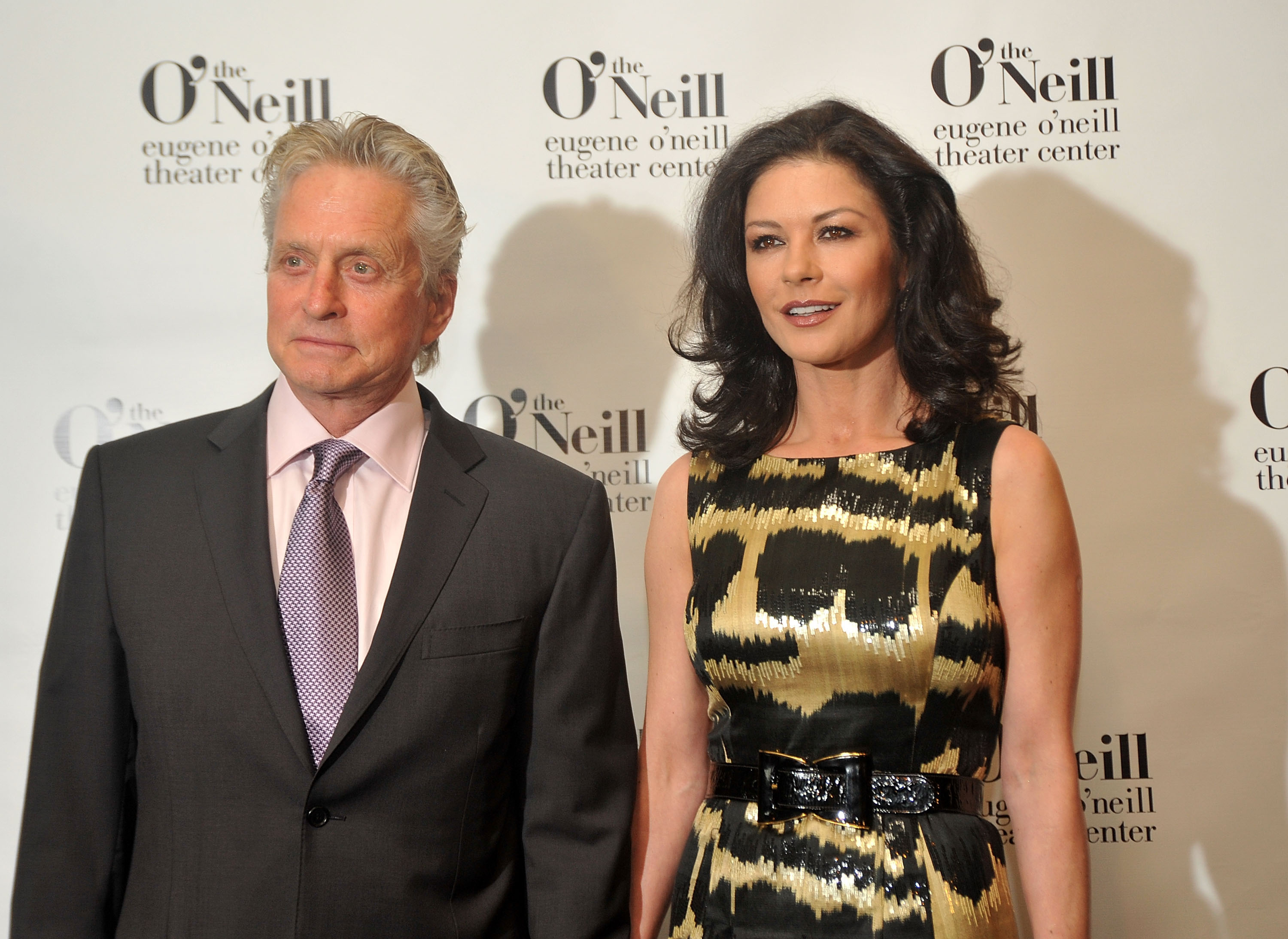 Catherine Zeta Jones és Michael Douglas akkor és most