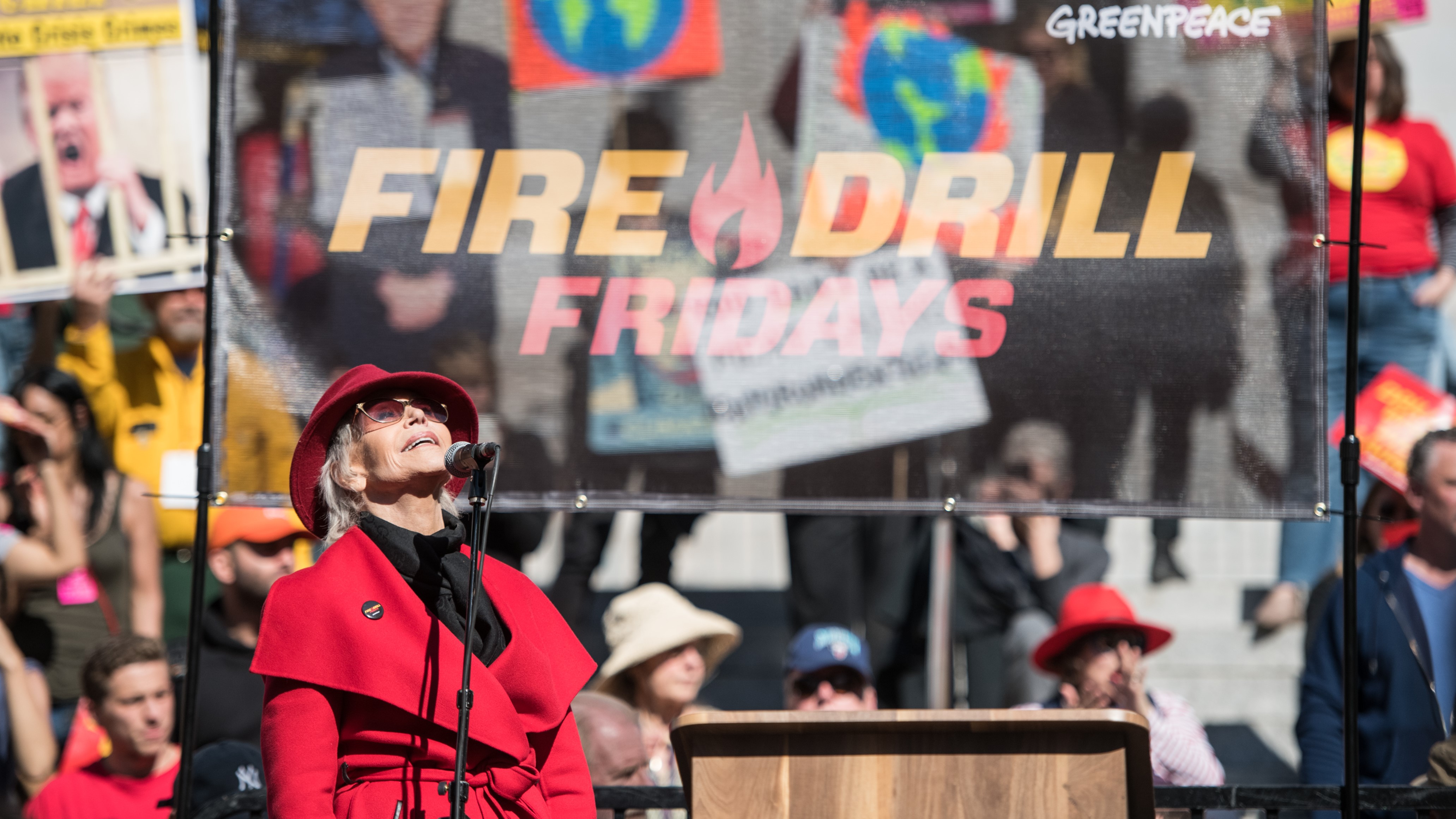 Jane Fonda egy Los Angeles-i tüntetésen