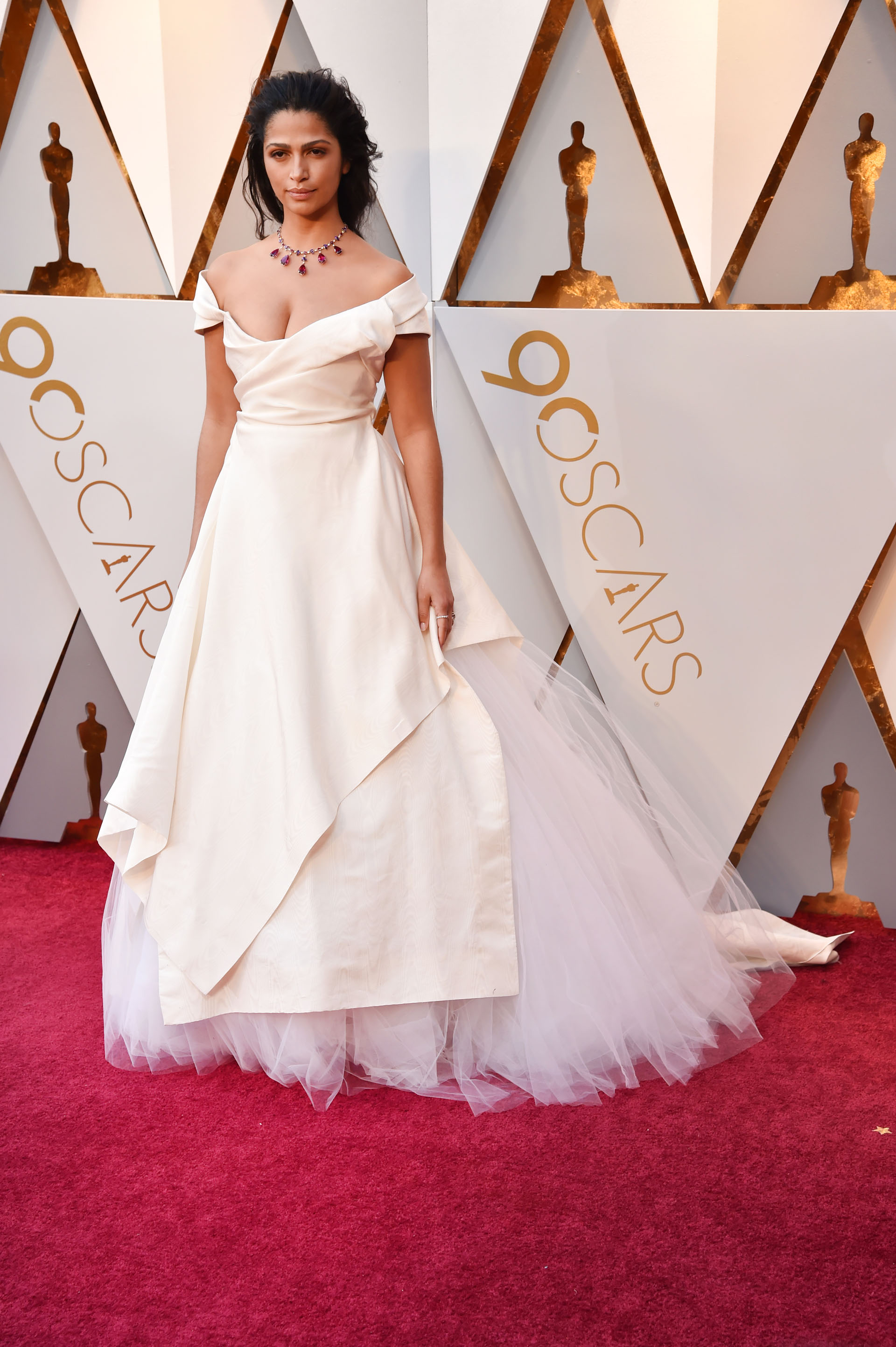 fenntartható divat luxus sztárok Red Carpet Green Dress