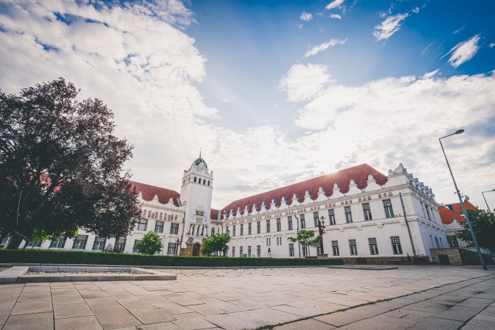Tokaj-Hegyalja Egyetem Sárospatakon