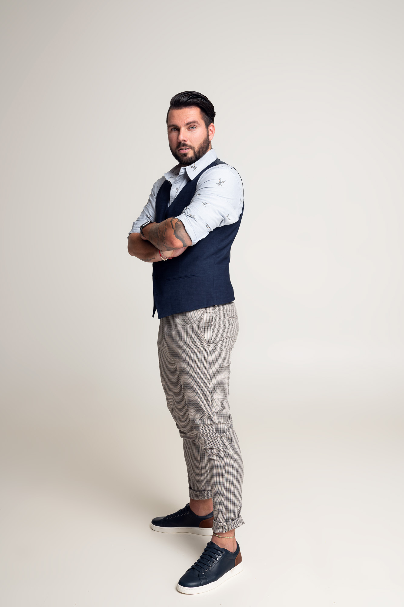 Meggyes Dávid: ki ő? 