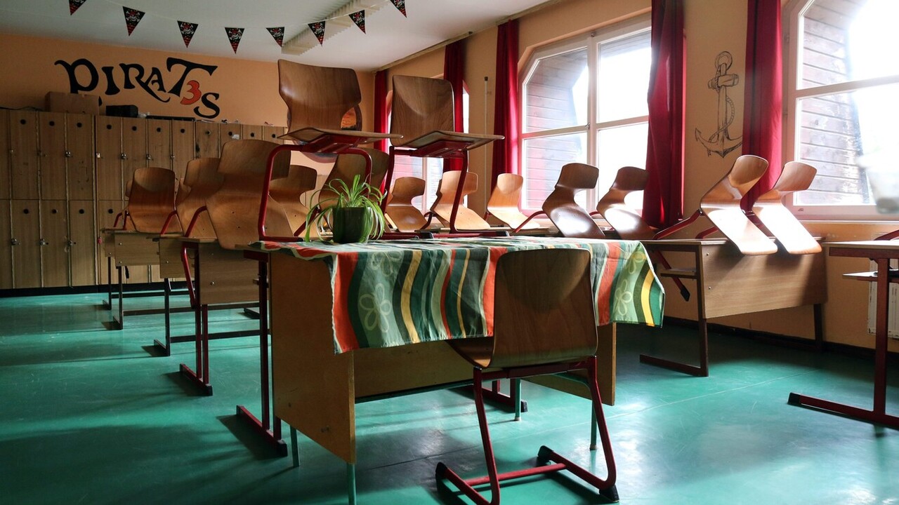 tanárhiény, koronavírus, PDSZ