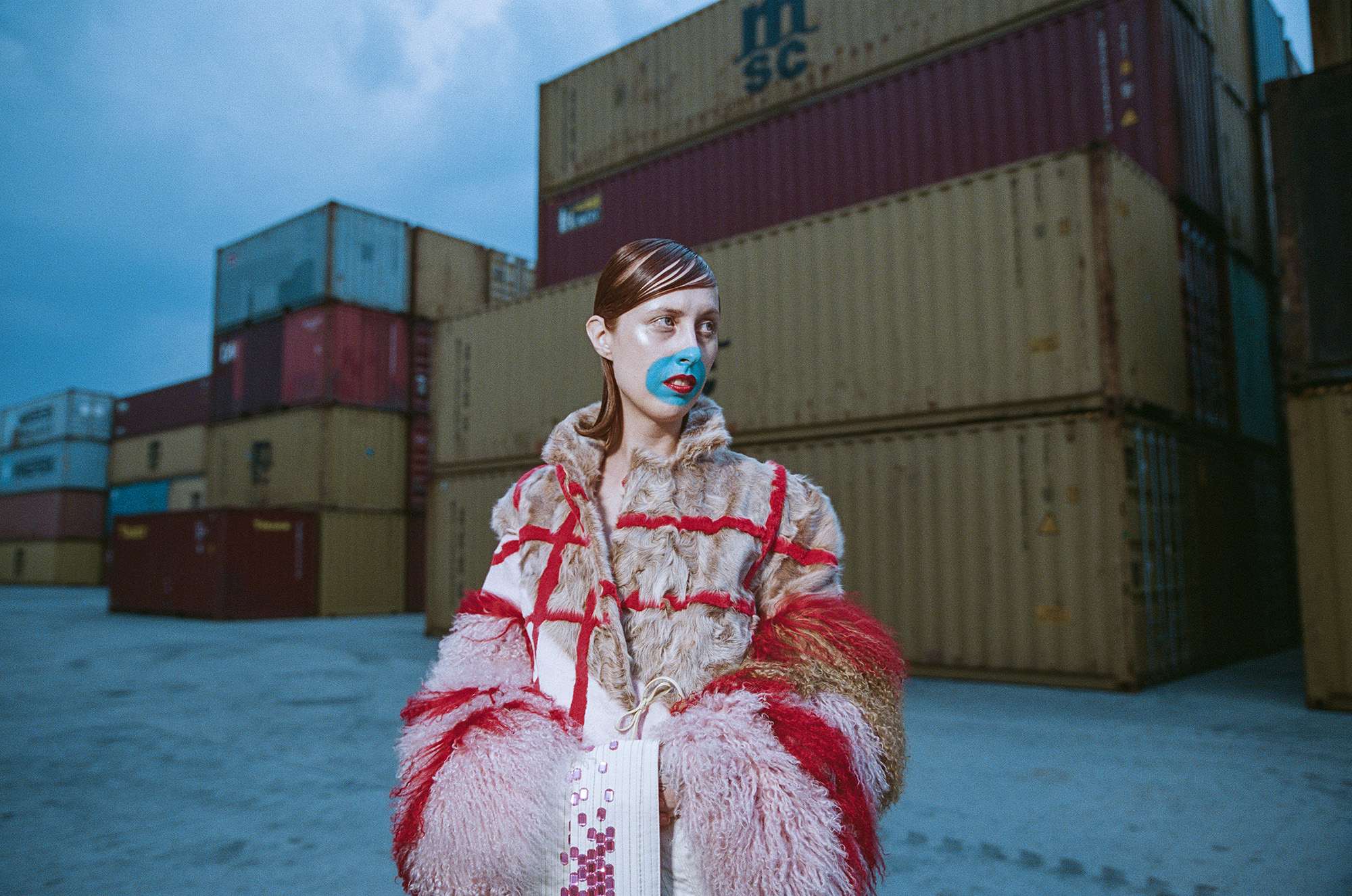 Gloria, Dányi Krisztina