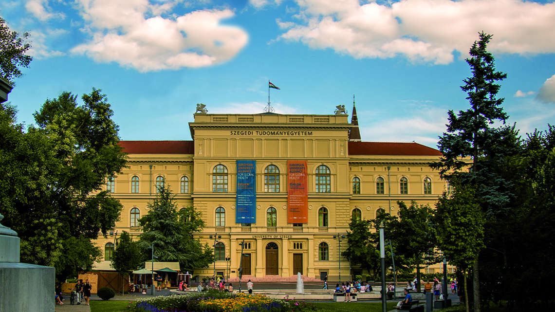 Online oktatás egyetemi hallgatóként - előny vagy hátrány?