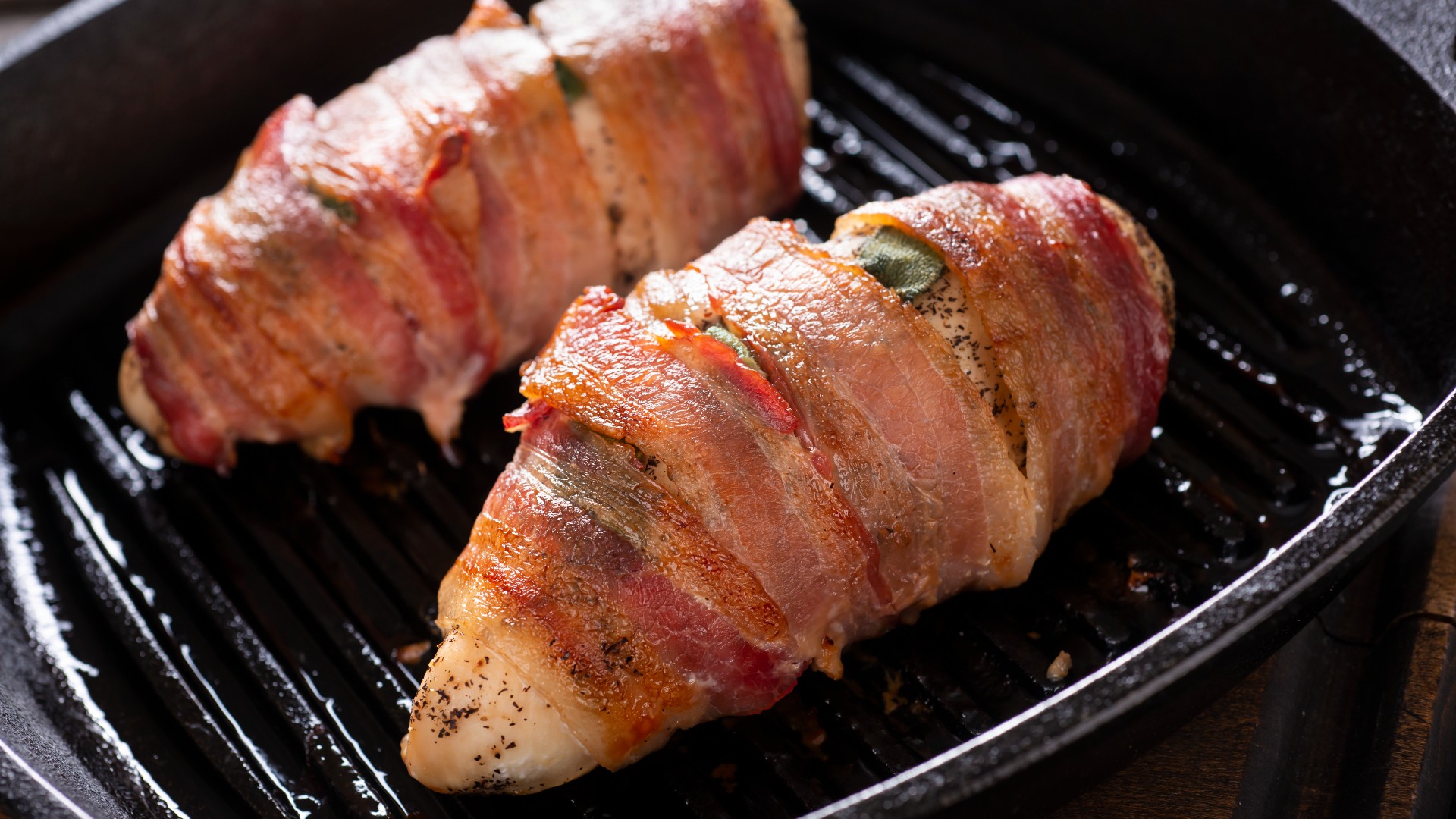 Baconba tekert csirkemell