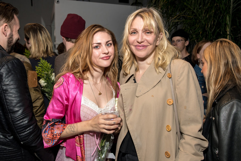 Frances Bean Cobain és Courtney Love