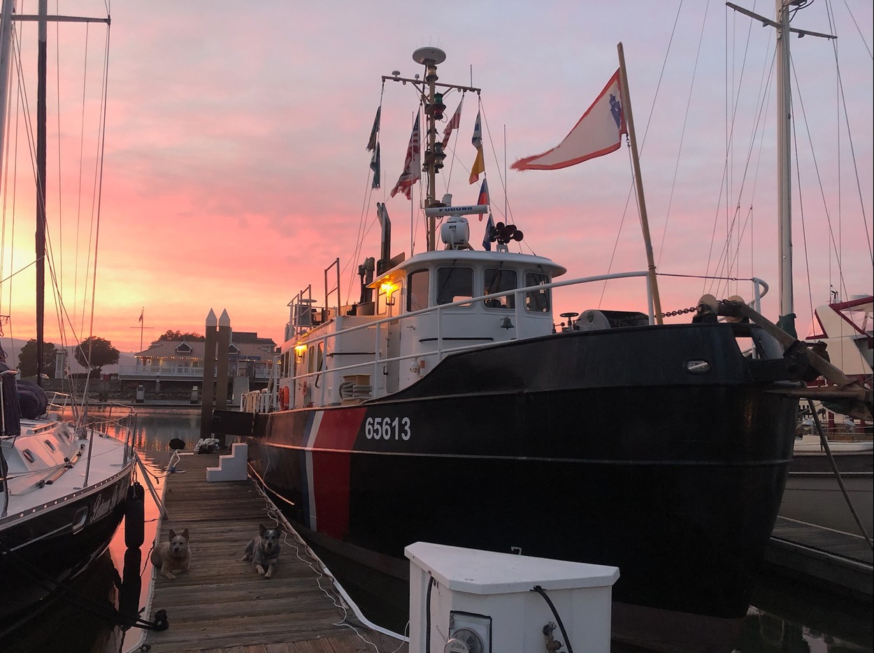 Vontatóhajóból lakóhajó