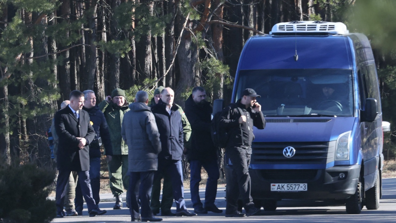 Az orosz-ukrán béketárgyalásra érkező ukrán delegáció