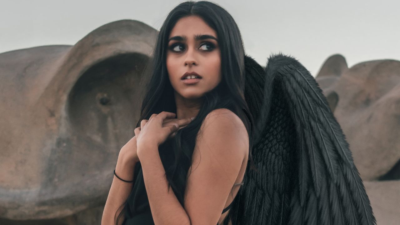 Fekete szárnyú angyal