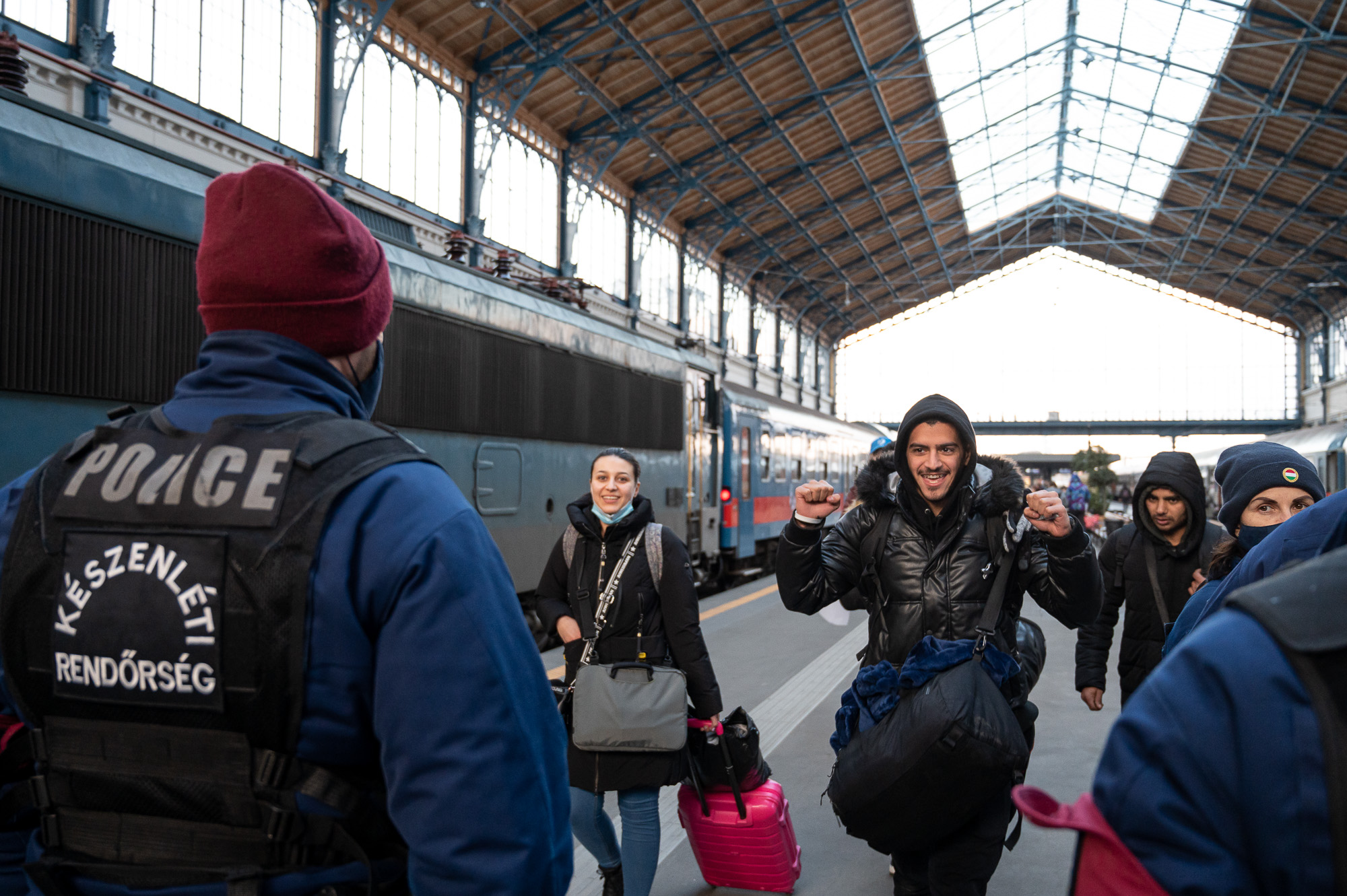 Ukrán menekültek a Nyugati pályaudvaron