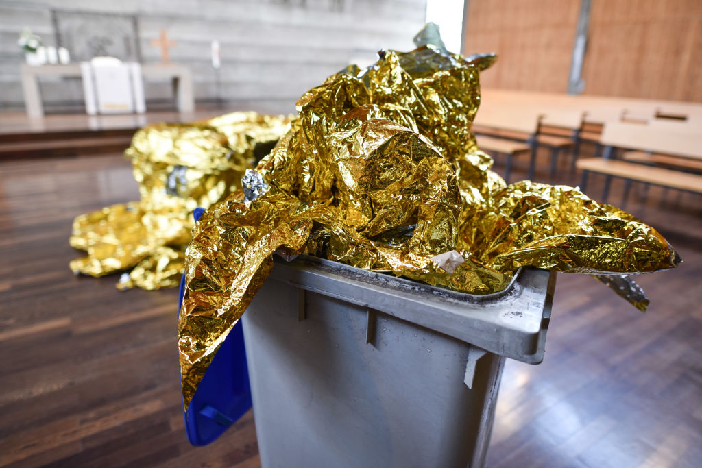 Romana Menze-Kuh: Hajlék 6/2016