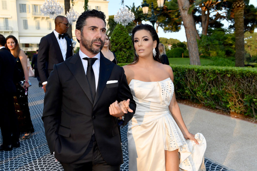 Eva Longoria és Jose Antonio Baston az amfAR Gálán, Cannes-ban, 2019-ben (Fotó: Jacopo Raule/amfAR/Getty Images for amfAR )