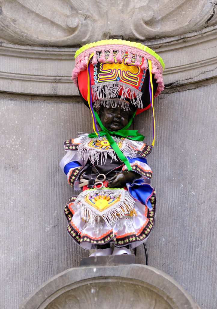 A Manneken Pis ruhatára