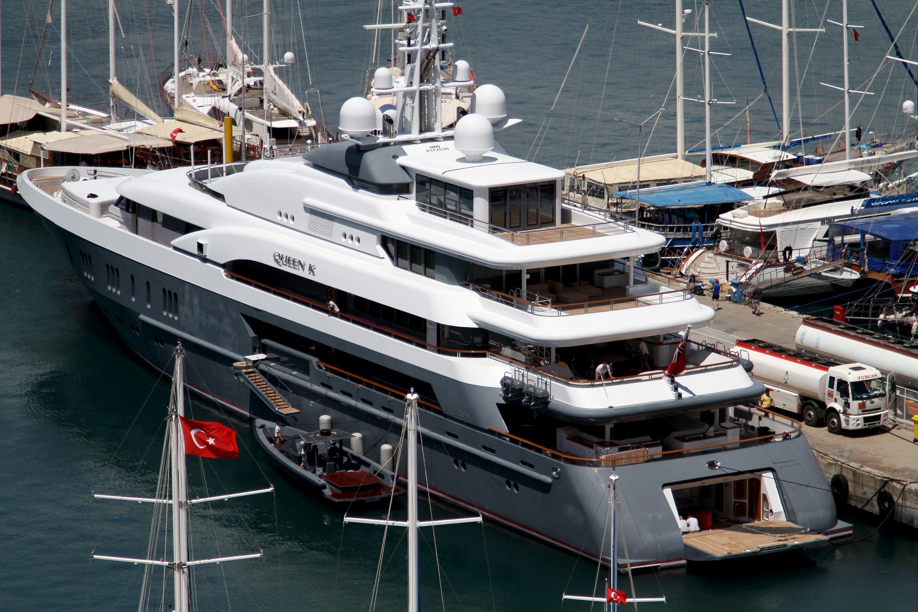 Queen K néven is ismert Oleg Deripaska luxusjachtja