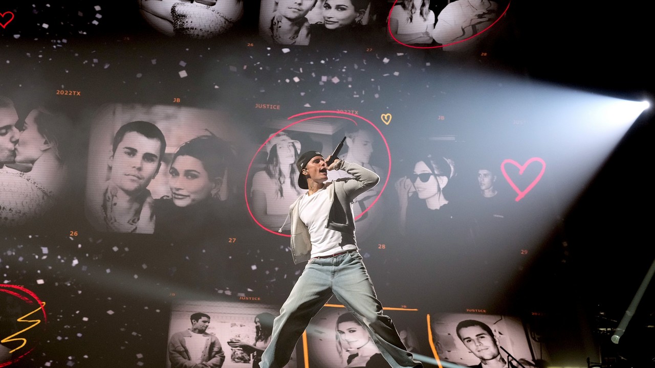 Justin Bieber fellépés közben