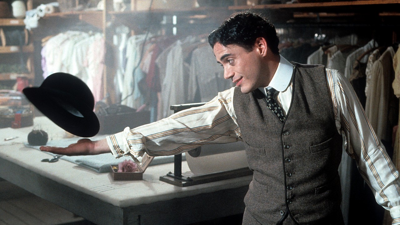 Robert Downey Jr. Chaplinként