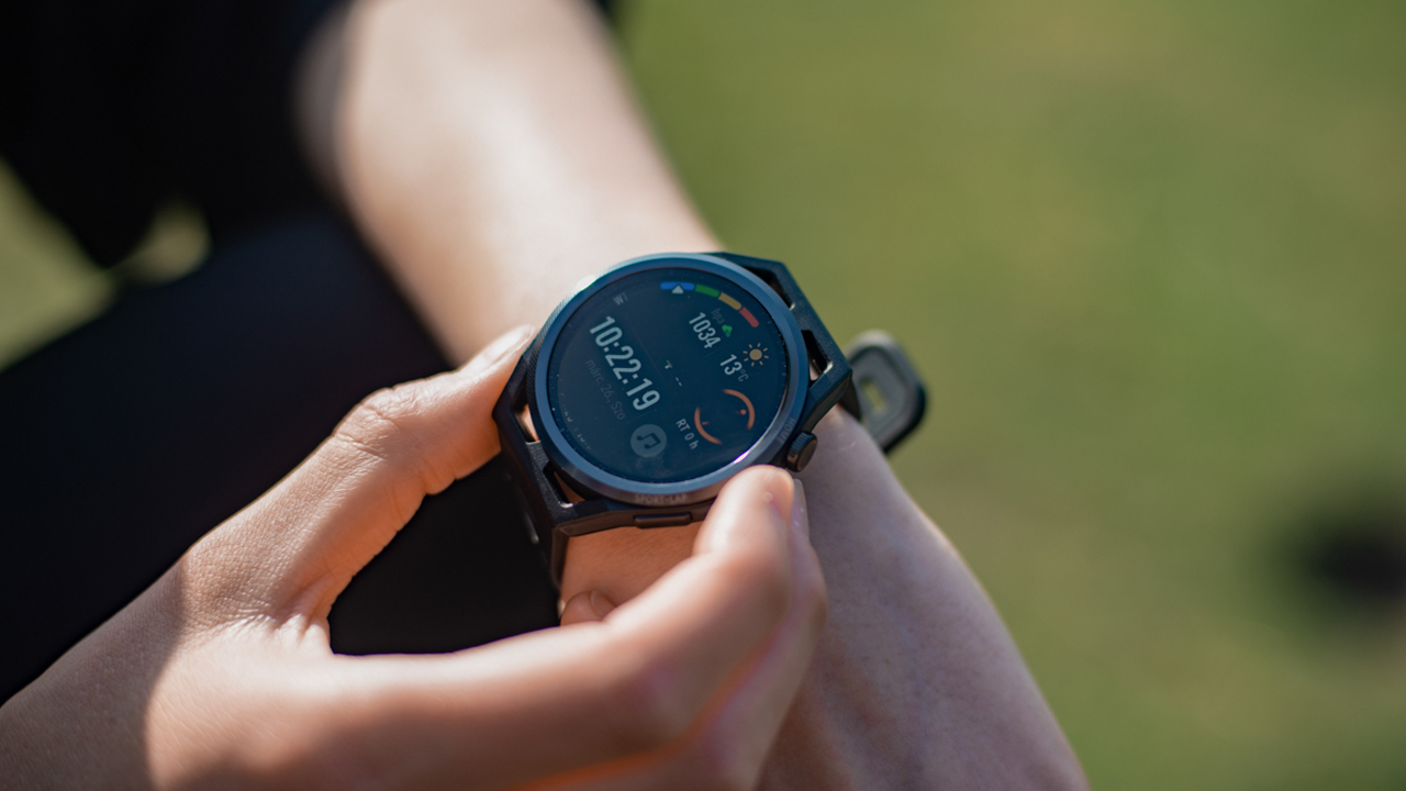 Miért futnál egyedül, ha futhatsz személyi edzővel? - Kipróbáltunk! HUAWEI Watch GT Runner