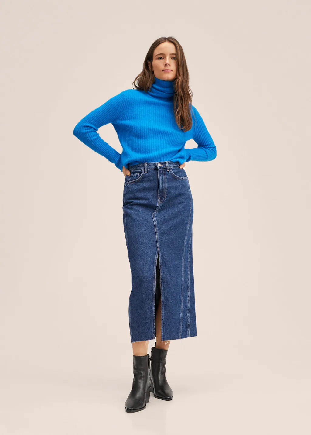 Farmerszoknya és farmerruha divat 2022 tavasz-nyár