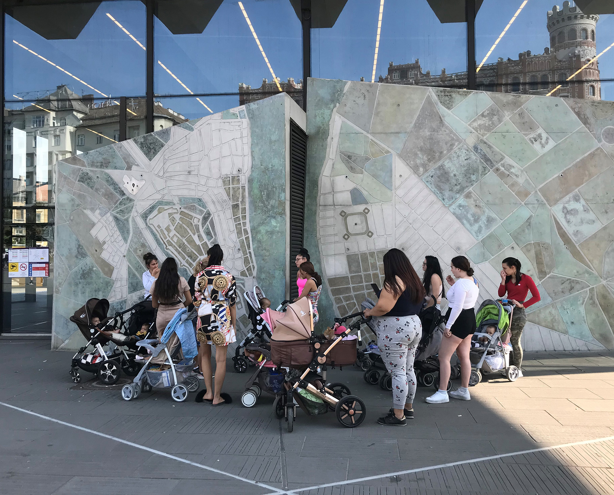 Rácz Dominika (Midealista) utcafotói