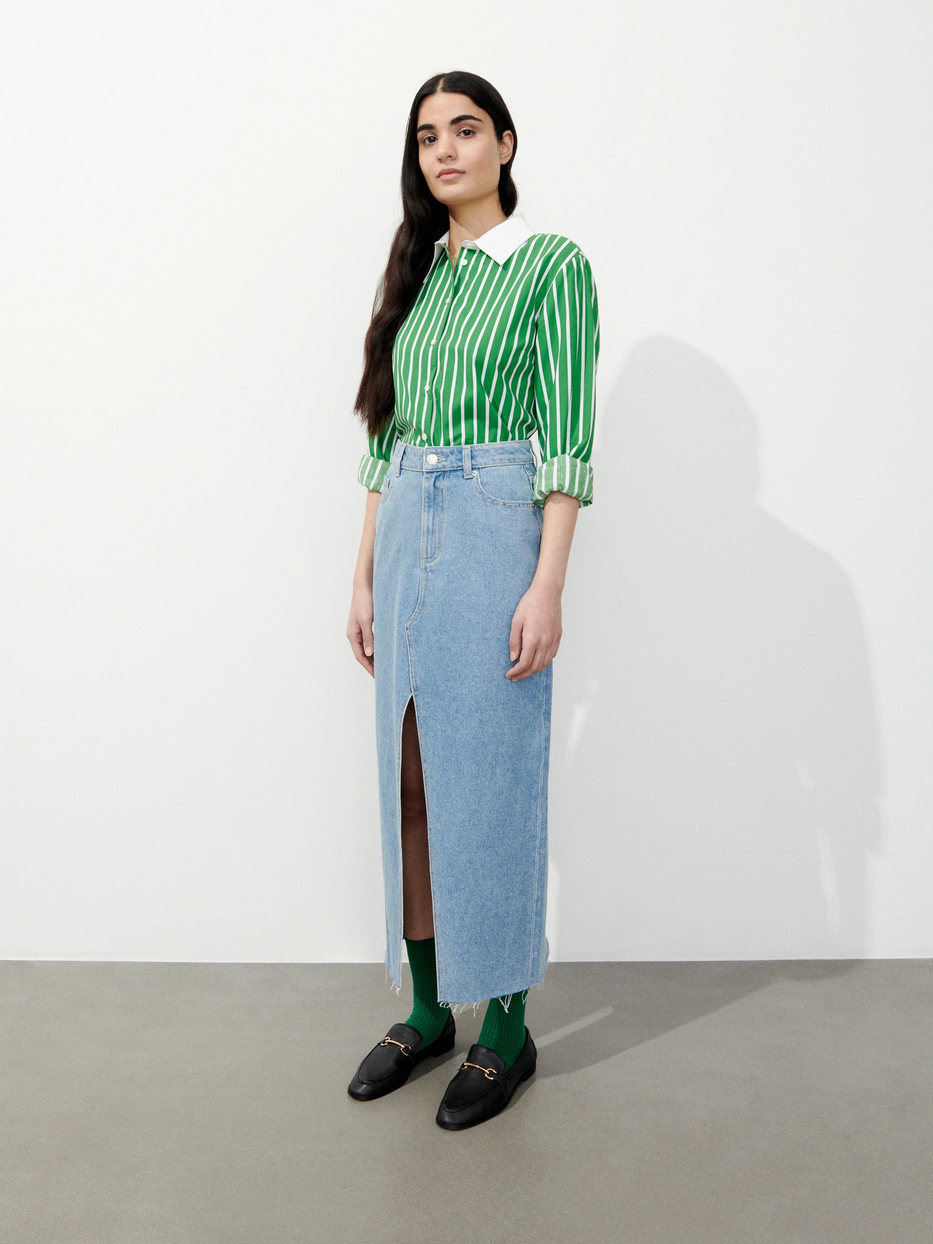 Farmerszoknya és farmerruha divat 2022 tavasz-nyár