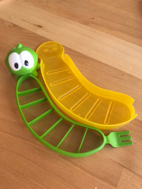 kukacalakú banánszeletelő