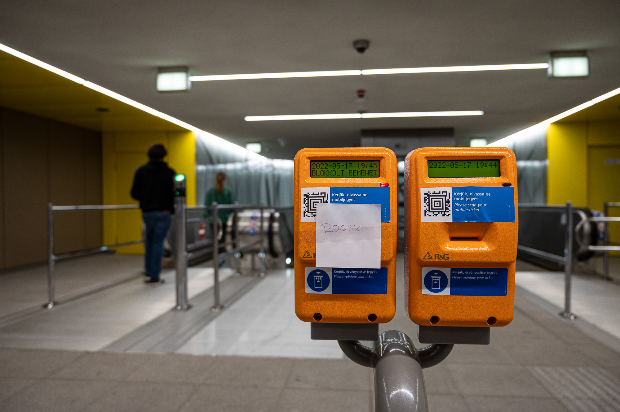 A 3-as metró Klinikák állomása