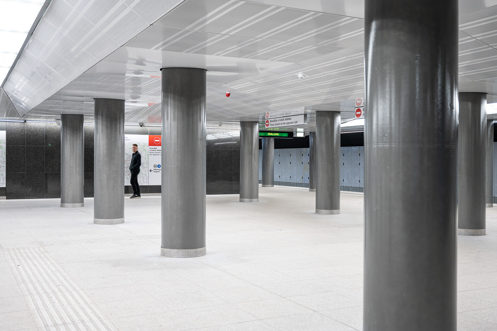 A 3-as metró Kálvin téri állomása