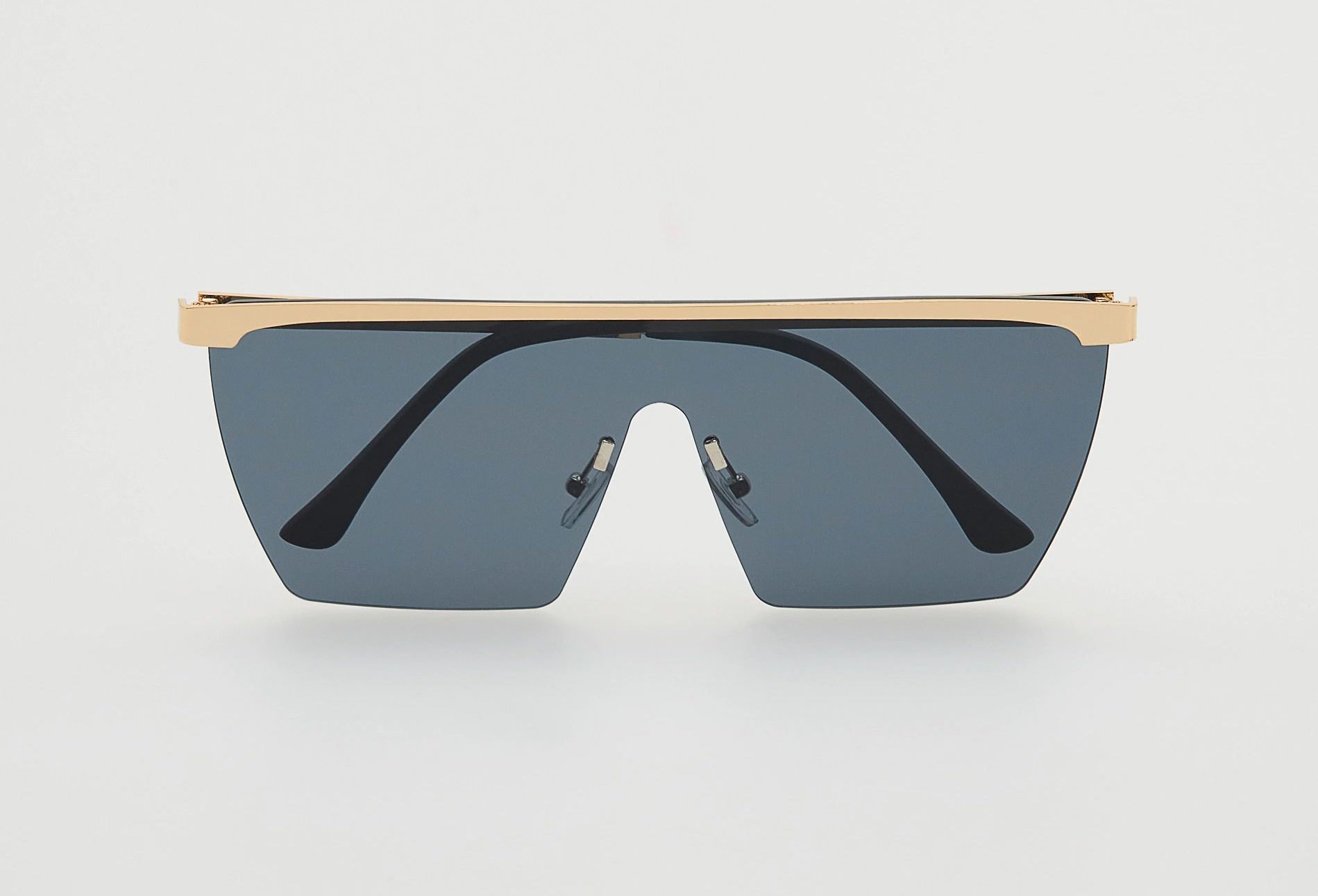 Reserved napszemüveg