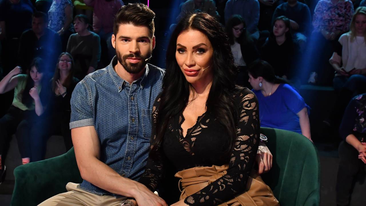 Voksán Virág és párja