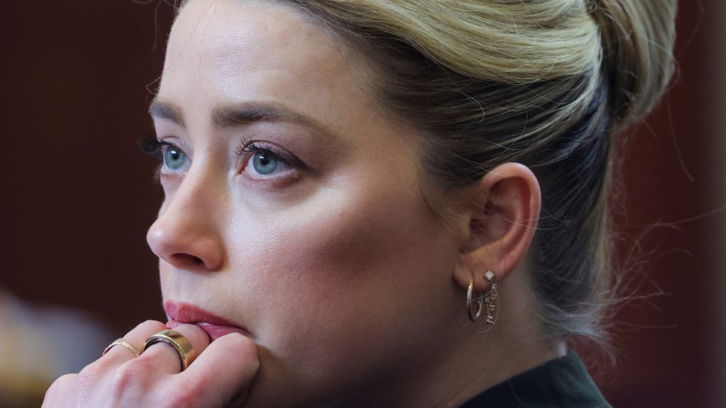Amber Heard a bíróságon