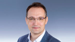 Dr. Koiss Róbert nőgyógyász – onkológus