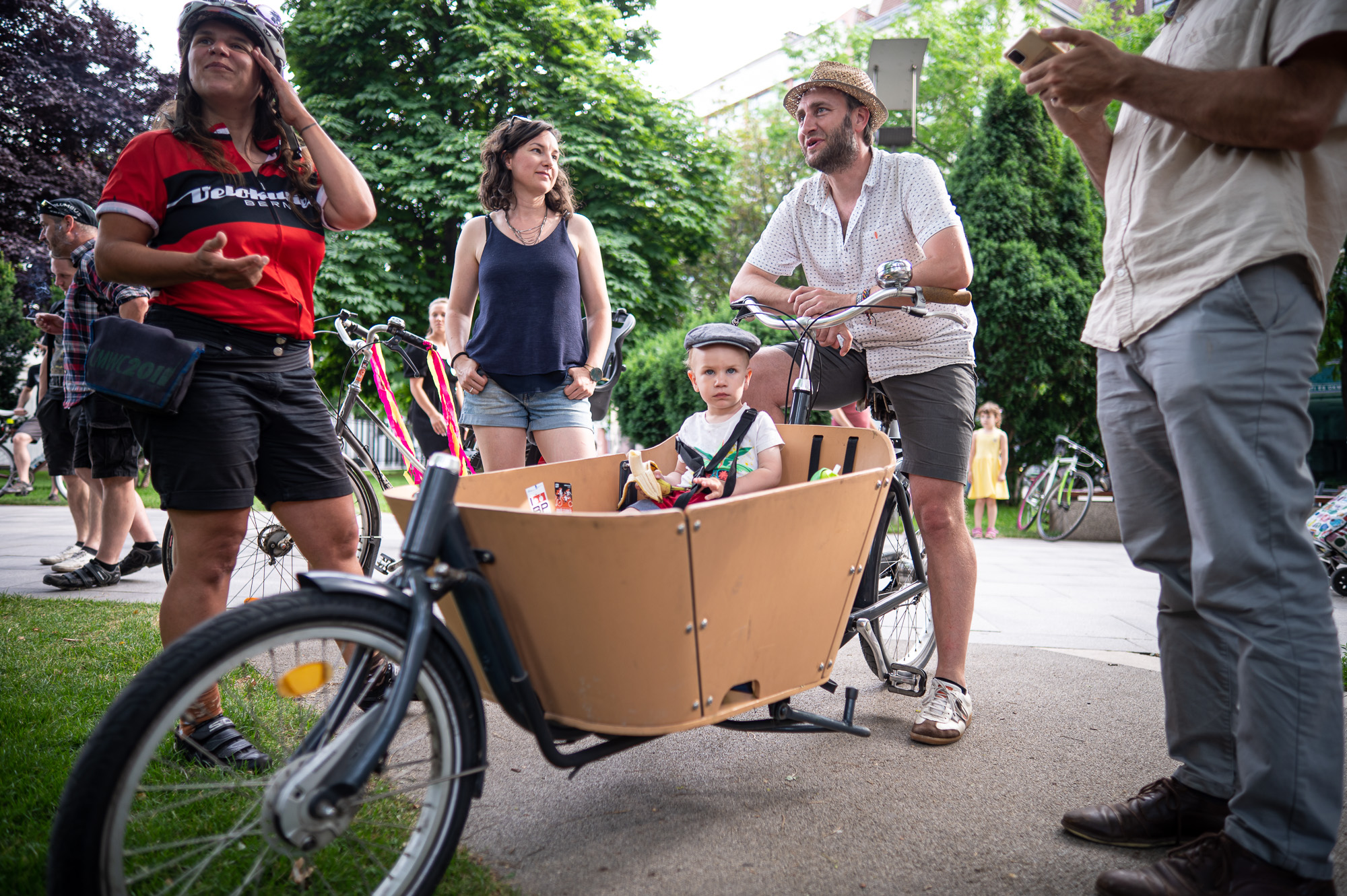 Mutáns Bringa Felvonulás