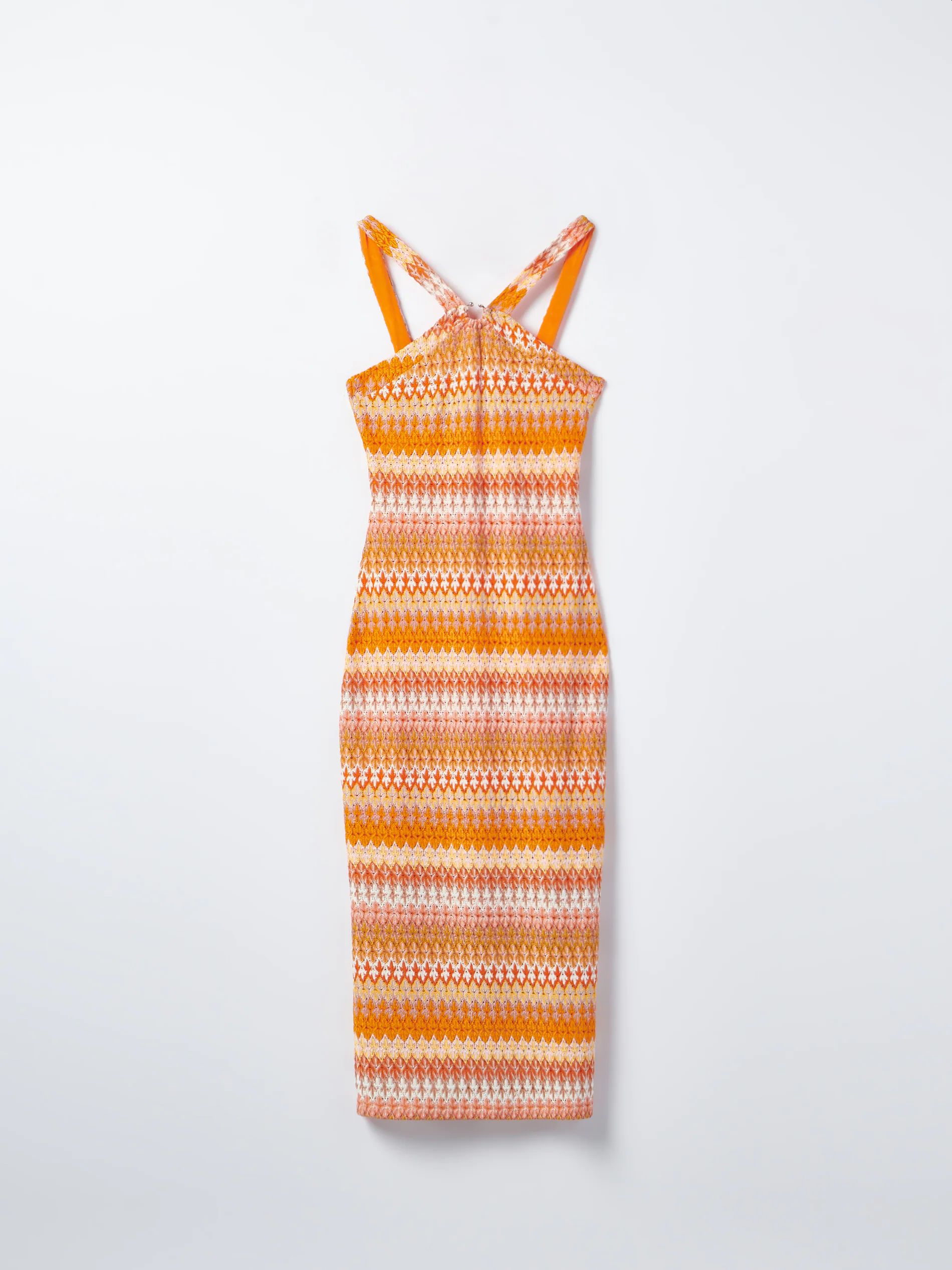 A kötött ruhák a nyár szexi ruhadarabjai