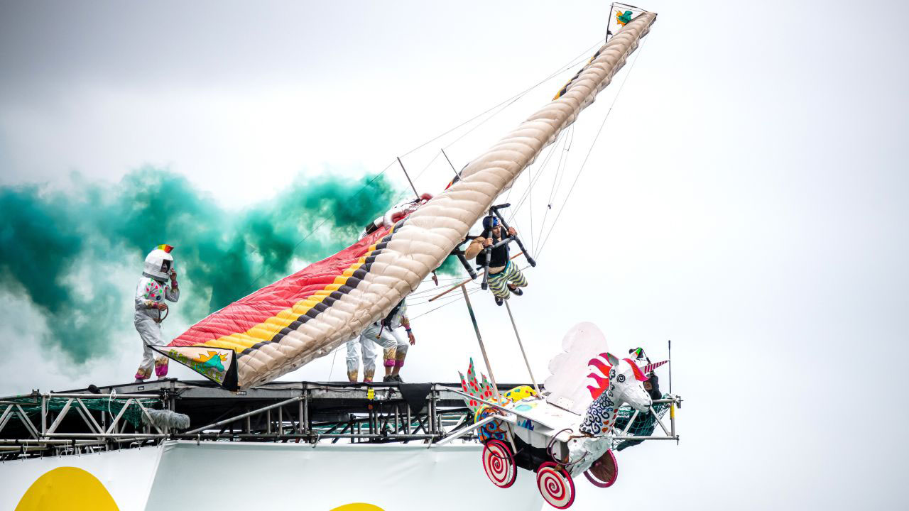 Ezzel a csinos énekesnővel tölti a hétvégét Liu Shaolin Sándor (X)