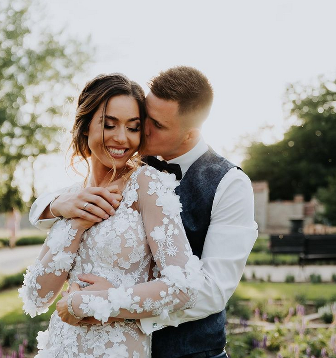 rubint rella és férje