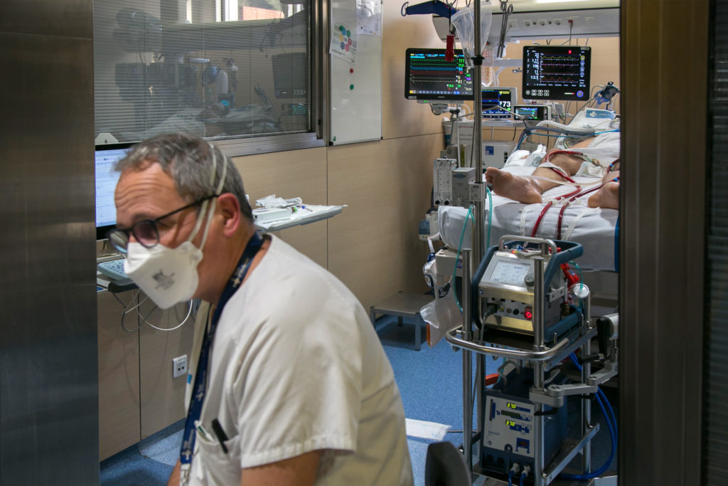 koronavírus-járvány covid-19 műtüdő ecmo