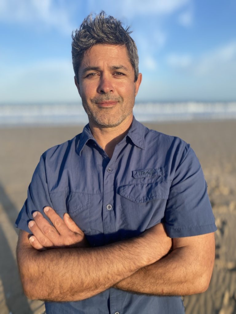 Ryan Johnson tengerbiológus.