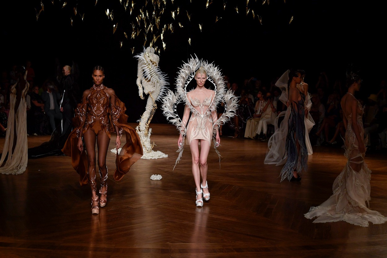 Iris Van Herpen - Haute Couture 2022/2023 ősz-tél