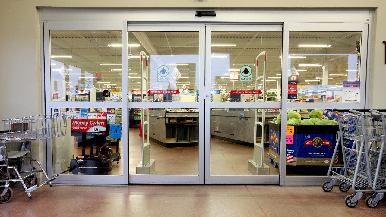 Zárva tartó üzlet