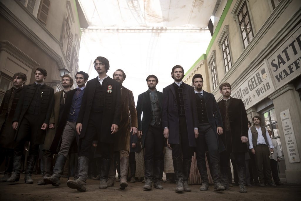 most vagy soha fóti díszlet forgatás petőfi film