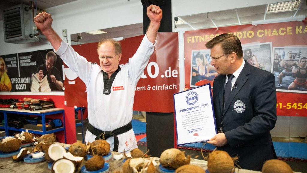 Muhamed Kahrimanovic egyik rekordkísérlete után 2020-ban.